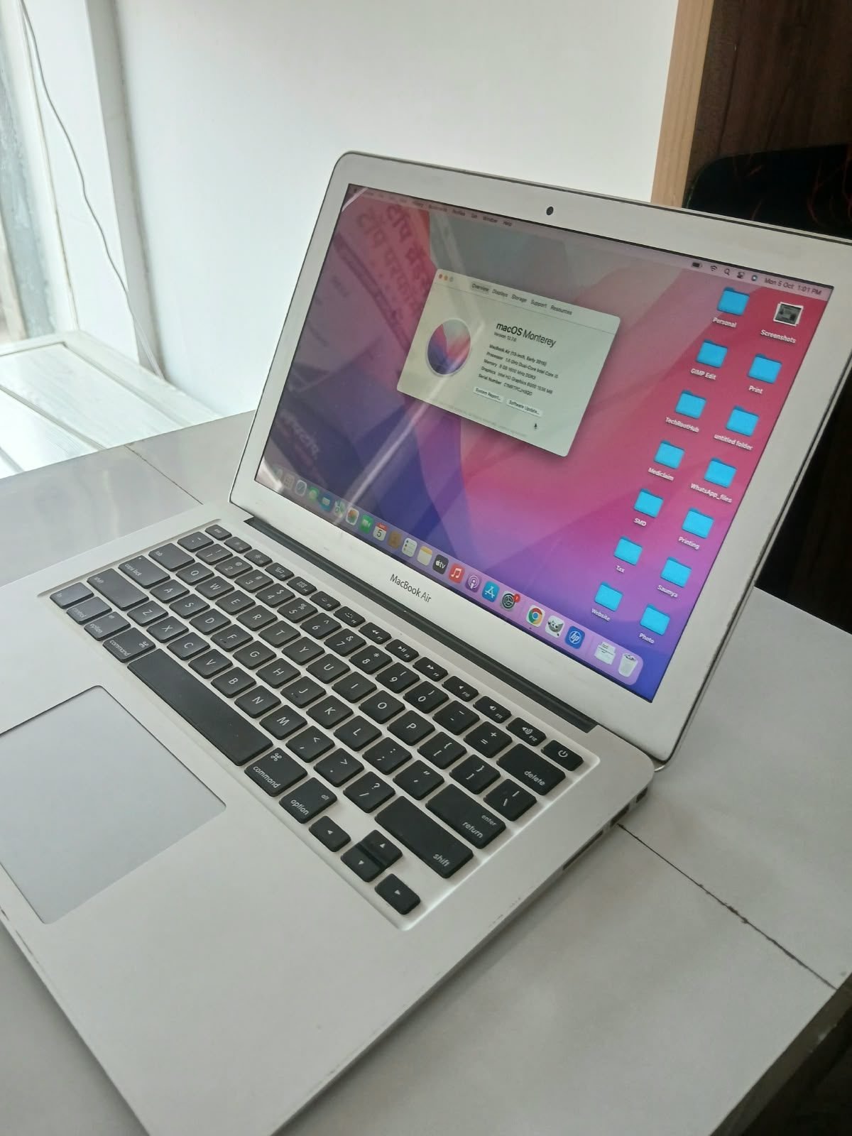 Apple MacBook Air A++ Condition